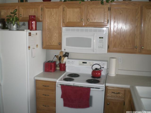 128 W 200 N #128, Centerville, UT 84014 — photo 5