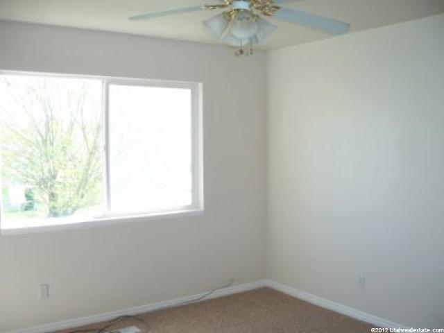 3949 Augusta Dr, Syracuse, UT 84075 — photo 4