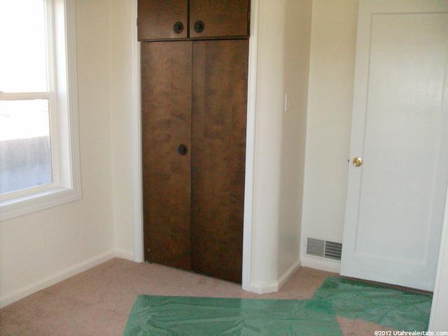 186 E 9000 St S, Sandy, UT 84070 — photo 8