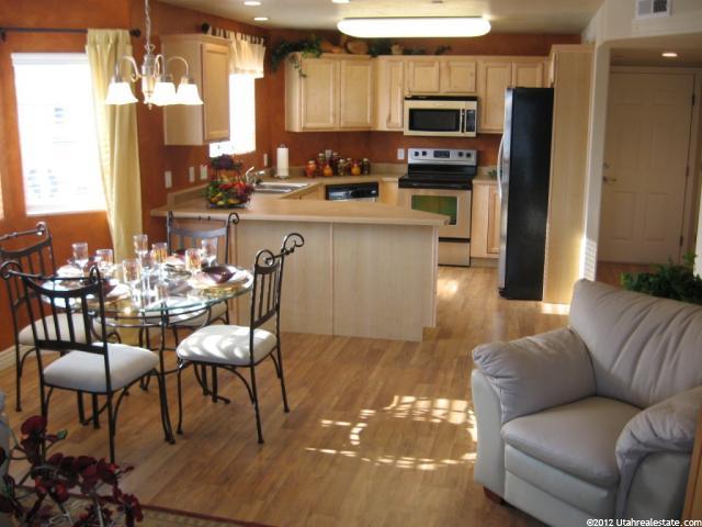 56 E Resaca Dr S #A-4, Sandy, UT 84070 — photo 4