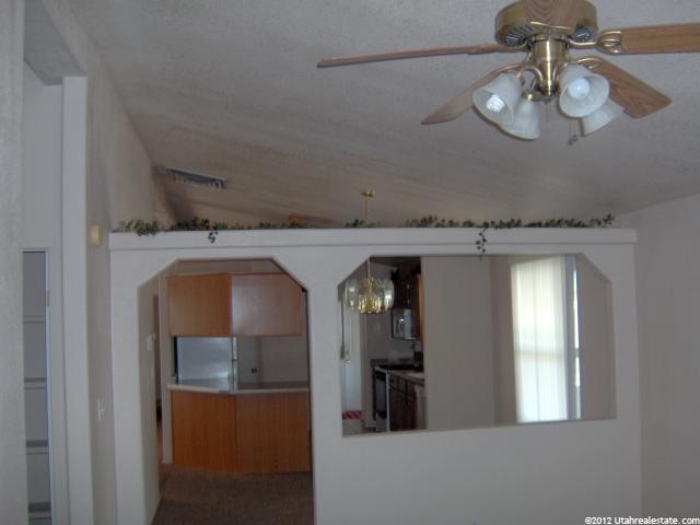 9709 S Moonlight Dr, Sandy, UT 84070 — photo 11
