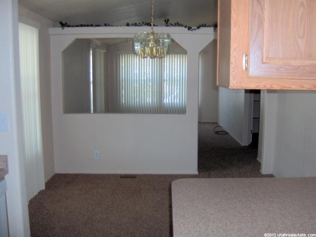 9709 S Moonlight Dr, Sandy, UT 84070 — photo 9