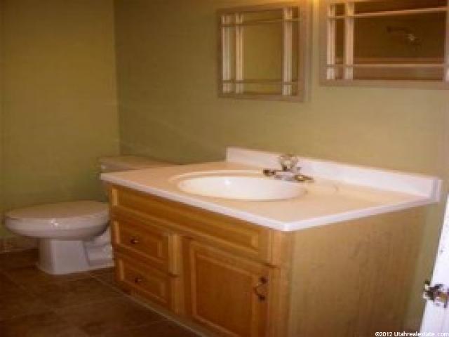 344 E Alan Cir, Sandy, UT 84070 — photo 8