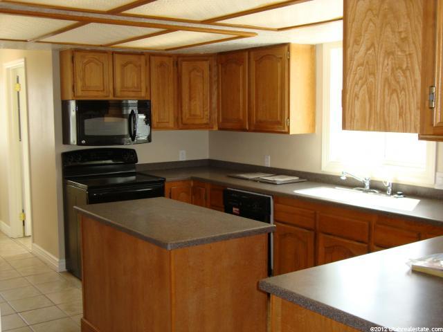 485 N 400 W, Tremonton, UT 84337 — photo 3