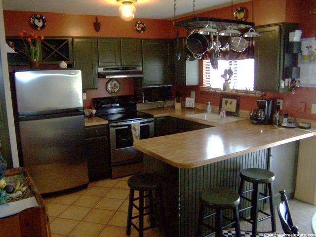 5866 S 2775 W, Roy, UT 84067 — photo 6