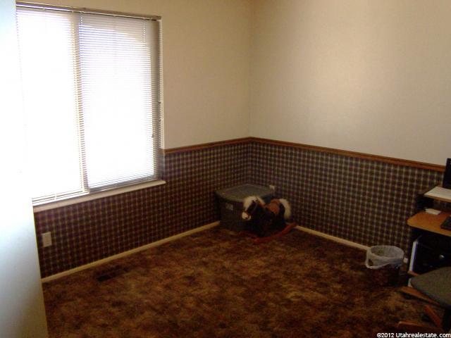 5866 S 2775 W, Roy, UT 84067 — photo 9