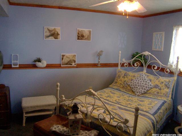 5866 S 2775 W, Roy, UT 84067 — photo 10