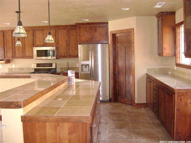232 N Mountain Vw, Central, UT 84722 — photo 2