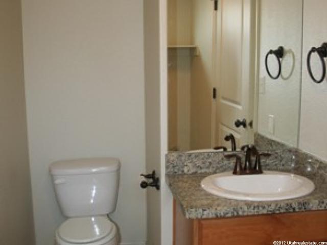 1198 W 4400 S #E, Riverdale, UT 84405 — photo 3
