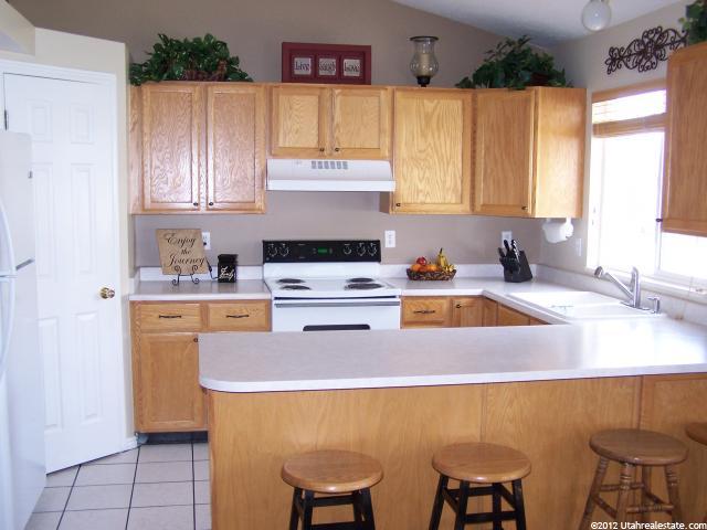 1010 E 4525 S, Ogden, UT 84403 — photo 3
