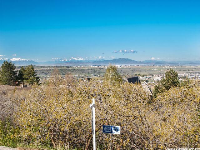 2557 E Jacqueline S, South Ogden, UT 84403 — photo 12