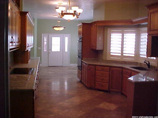 910 E 300 N, Hyde Park, UT 84318 — photo 2