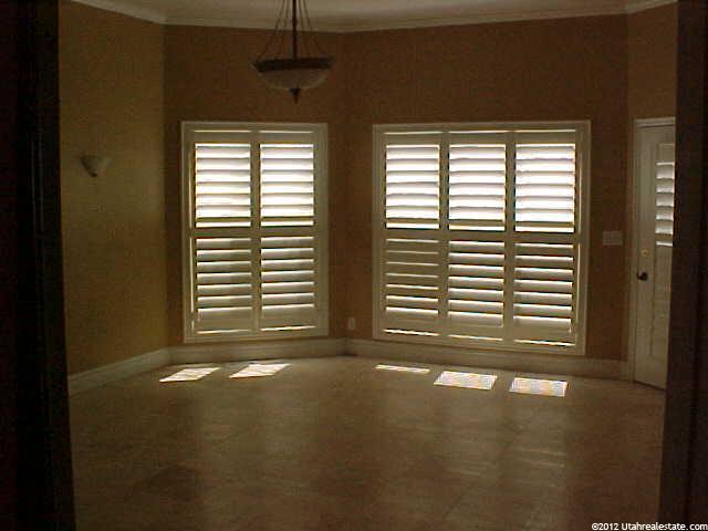 910 E 300 N, Hyde Park, UT 84318 — photo 4