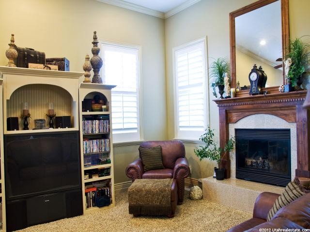 639 E Eagleridge Dr, North Salt Lake, UT 84054 — photo 2