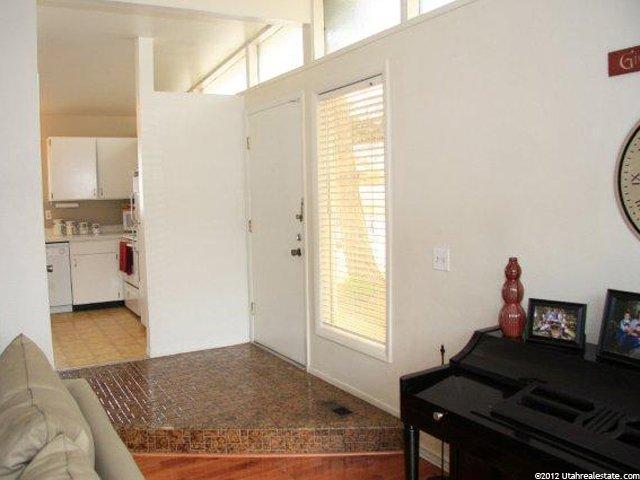 837 E Bourdeaux Dr S, Midvale, UT 84047 — photo 6