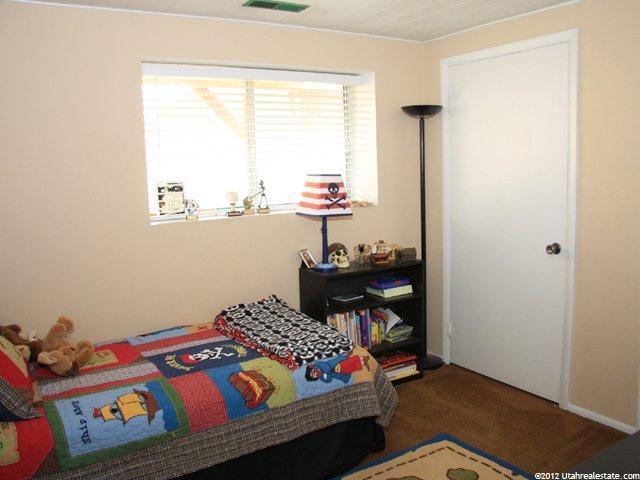 837 E Bourdeaux Dr S, Midvale, UT 84047 — photo 9