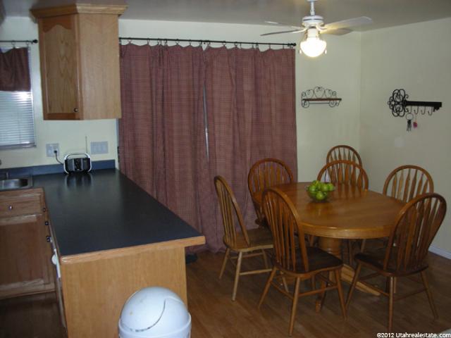 10198 Mount View Dr, Sandy, UT 84070 — photo 4