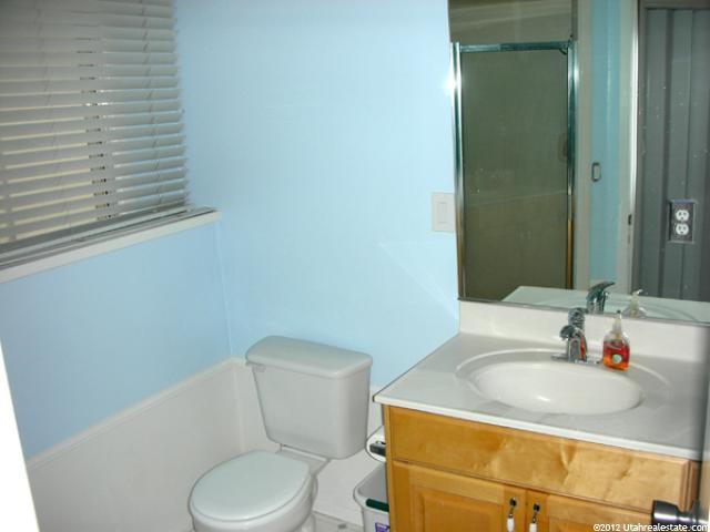 10198 Mount View Dr, Sandy, UT 84070 — photo 7