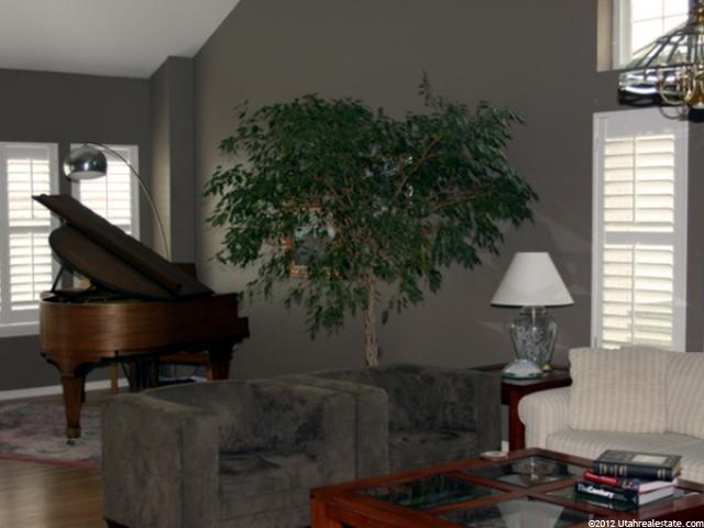 5673 S Adaley Ave, Murray, UT 84107 — photo 4