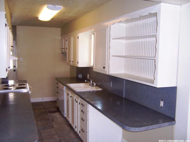 134 E 100 S, Wellsville, UT 84339 — photo 4