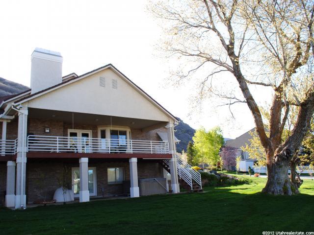 5233 S Ridgedale Dr E, Ogden, UT 84403 — photo 2