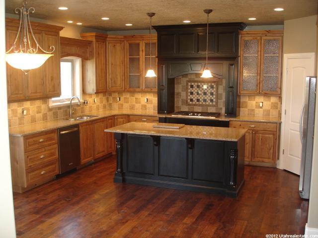 1147 E Laurelwood Dr, Fruit Heights, UT 84037 — photo 2