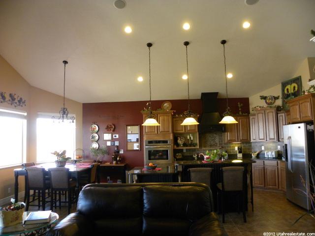 5695 W 3050 S, Wellsville, UT 84339 — photo 9