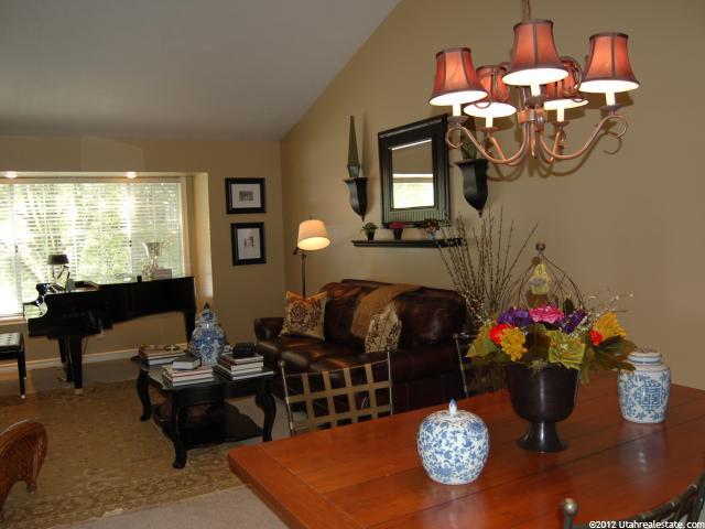 2101 E Glacier View Dr. S, Sandy, UT 84092 — photo 2