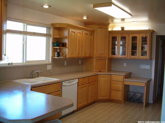410 W 2500 S, Perry, UT 84302 — photo 4