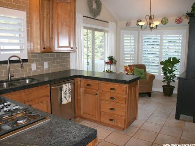 645 E 5900 S, Murray, UT 84107 — photo 9