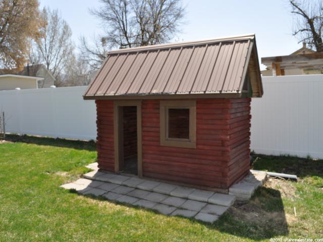 239 N 300 W, Smithfield, UT 84335 — photo 6