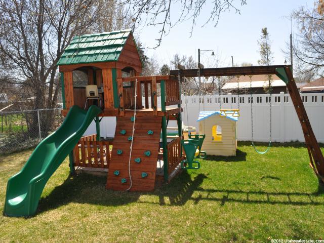 239 N 300 W, Smithfield, UT 84335 — photo 7