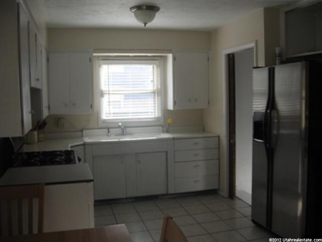 677 E 150 S, Kaysville, UT 84037 — photo 4