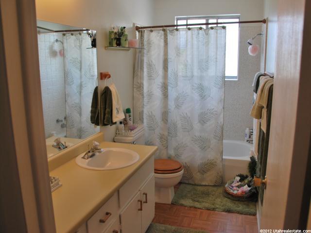 136 E Southwell St N, Ogden, UT 84404 — photo 7
