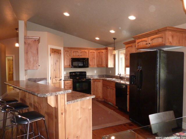 831 N 400 E, Tremonton, UT 84337 — photo 2