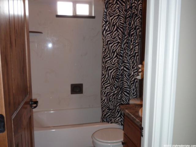 831 N 400 E, Tremonton, UT 84337 — photo 9