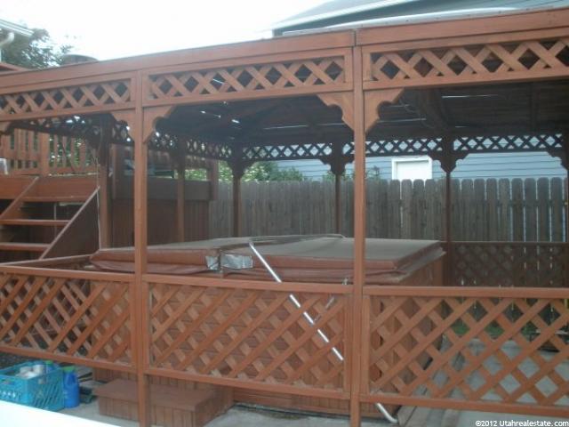 860 S Clover Cir W, Ogden, UT 84404 — photo 9