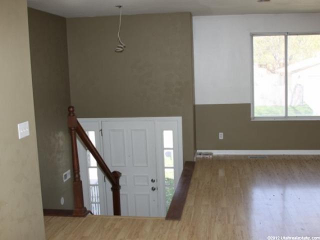 711 Applewood Dr, Centerville, UT 84014 — photo 3
