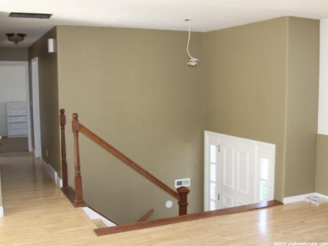 711 Applewood Dr, Centerville, UT 84014 — photo 4