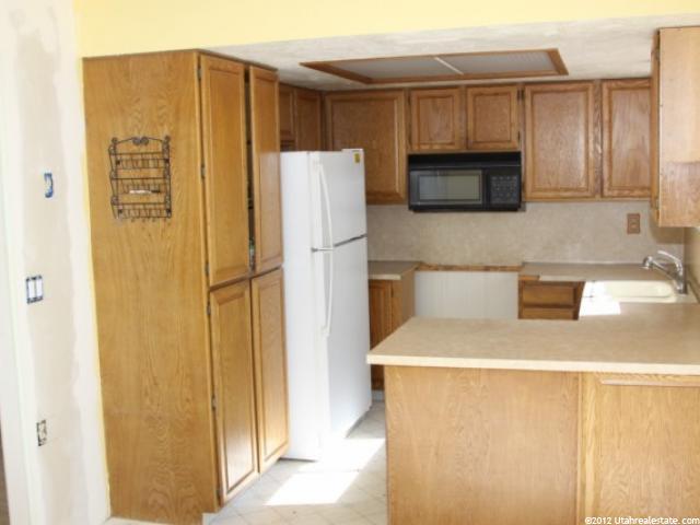 711 Applewood Dr, Centerville, UT 84014 — photo 5