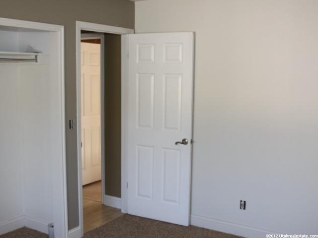 711 Applewood Dr, Centerville, UT 84014 — photo 8