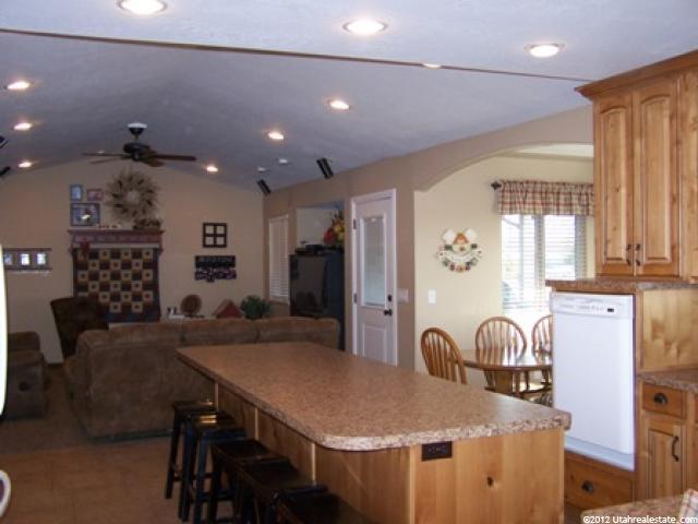 4071 W 6000 S, Hooper, UT 84315 — photo 7