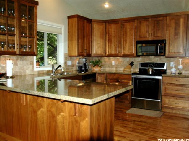 657 Apple Dr, Logan, UT 84321 — photo 4