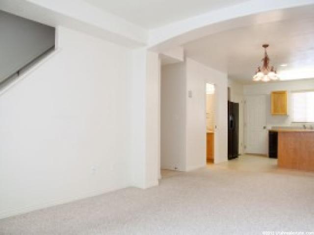 1060 E Fort Ln, Ogden, UT 84404 — photo 3