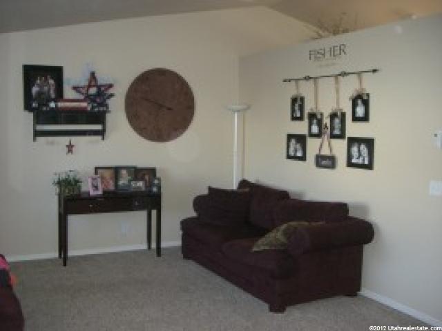 205 Sunstone Cir, Logan, UT 84321 — photo 2