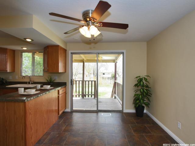 611 E Pali St, Sandy, UT 84070 — photo 6