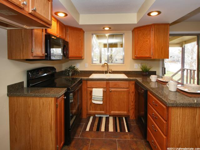 611 E Pali St, Sandy, UT 84070 — photo 8