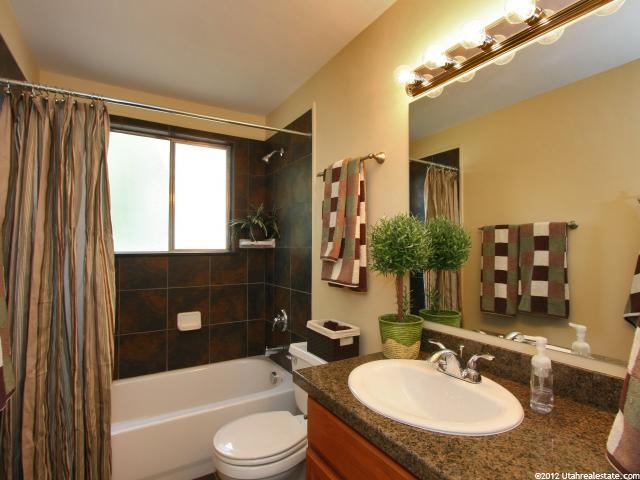 611 E Pali St, Sandy, UT 84070 — photo 10