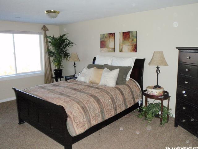 4502 S Stratton Dr E, Holladay, UT 84117 — photo 2