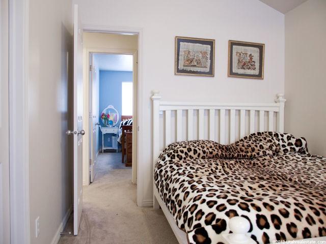 682 E Colonial Ave N, Layton, UT 84041 — photo 10
